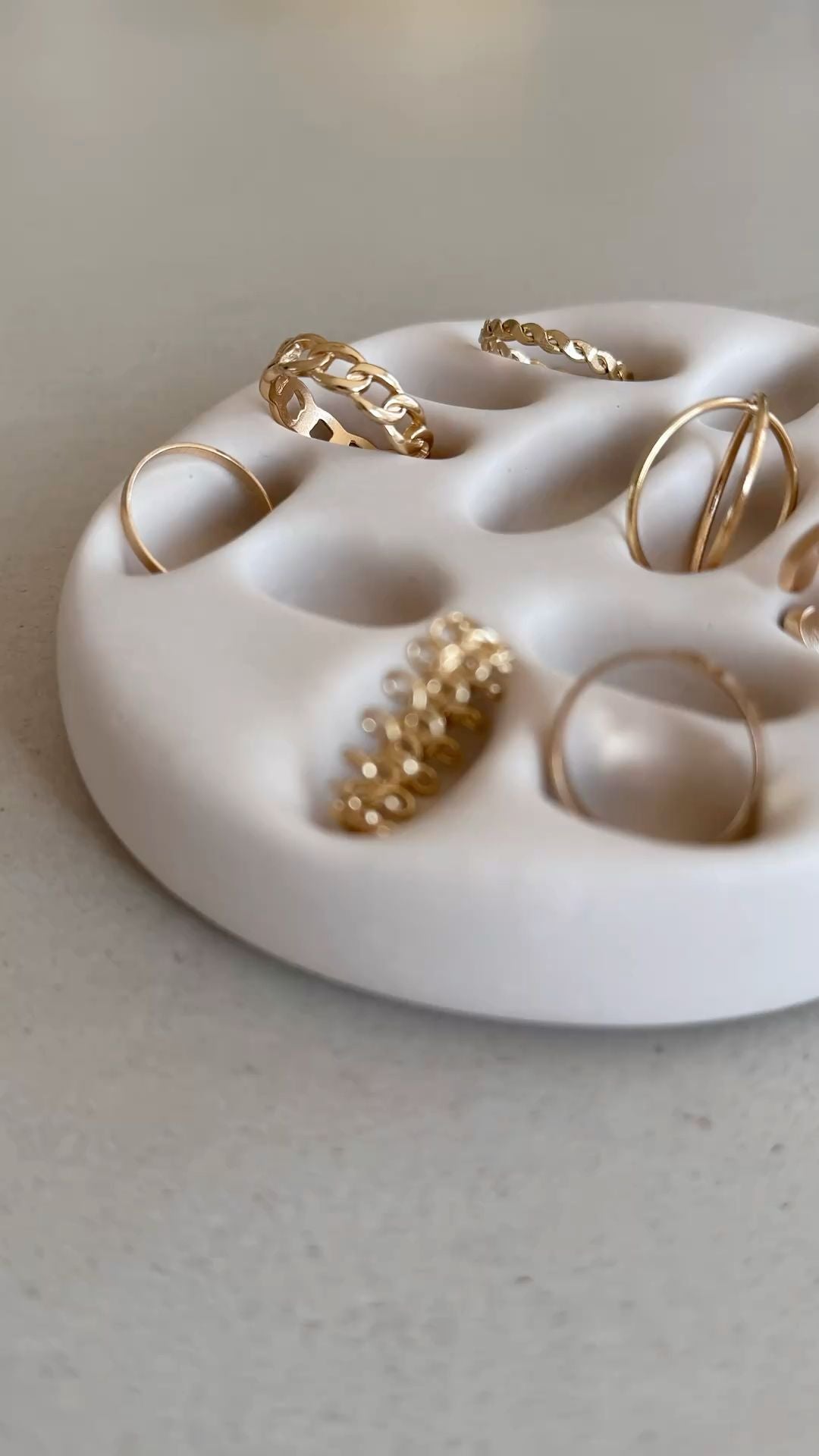 Ring holder